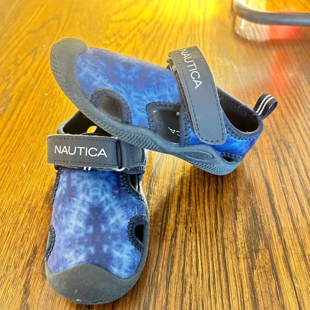 Nautica Kids Blue‎ Tie Dye Water Sandals Hook Loop Closure Size 7 Toddler